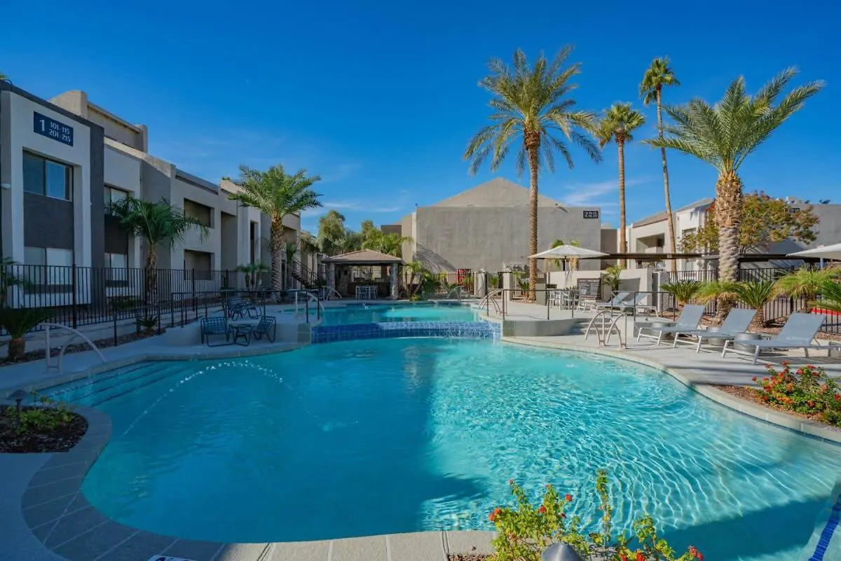 Apartament Spacious 2Bd - Parking, Gym, Pool - Sleep 8 - 5Min Casino Scottsdale Stany Zjednoczone Ameryki